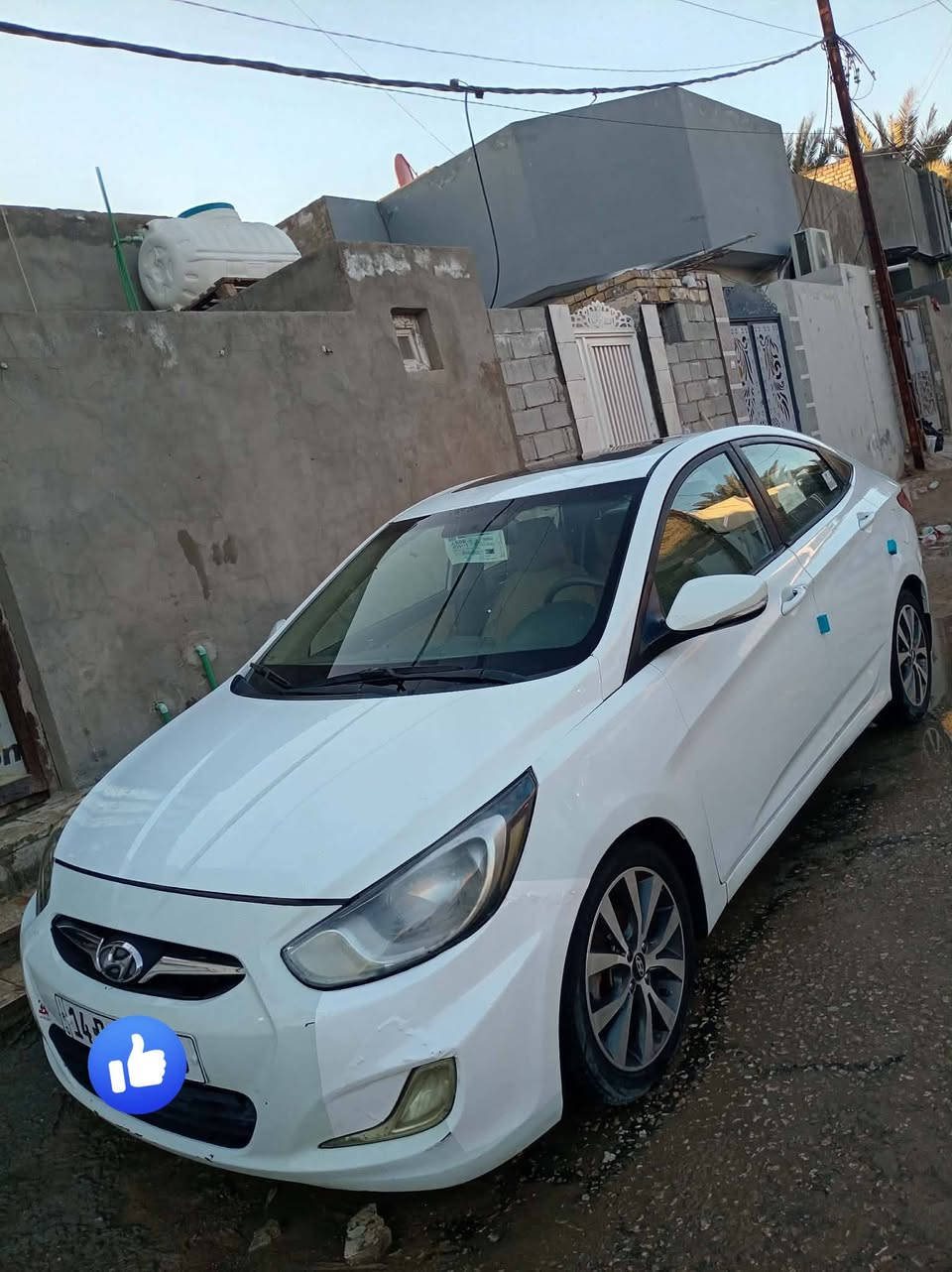 السلام عليكم ورحمة الله وبركاته
للبيع اكسنت موديل 2014 خليجي رقم بصره دولي باسمي تحويل ثاني يوم فول مواصفات عدا البصمه فتحه شاشه سنتر لوك اشاير بالمري ويل كروم تحكمات ستيرن تخم تاير ستوني شادله جديد مكينه كير كفاله محرك 1600 دوش
سياره بيه قطعتين صبغ بدون دواخل فقط وبيه باردات 
السعر 95وبيه مجال مكاني نجف 
رقم الهاتف ***********
