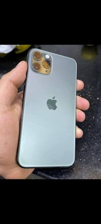 ايفون ١١ برو ٢٥٦ • شاشة مبدلة • ضمان سنة