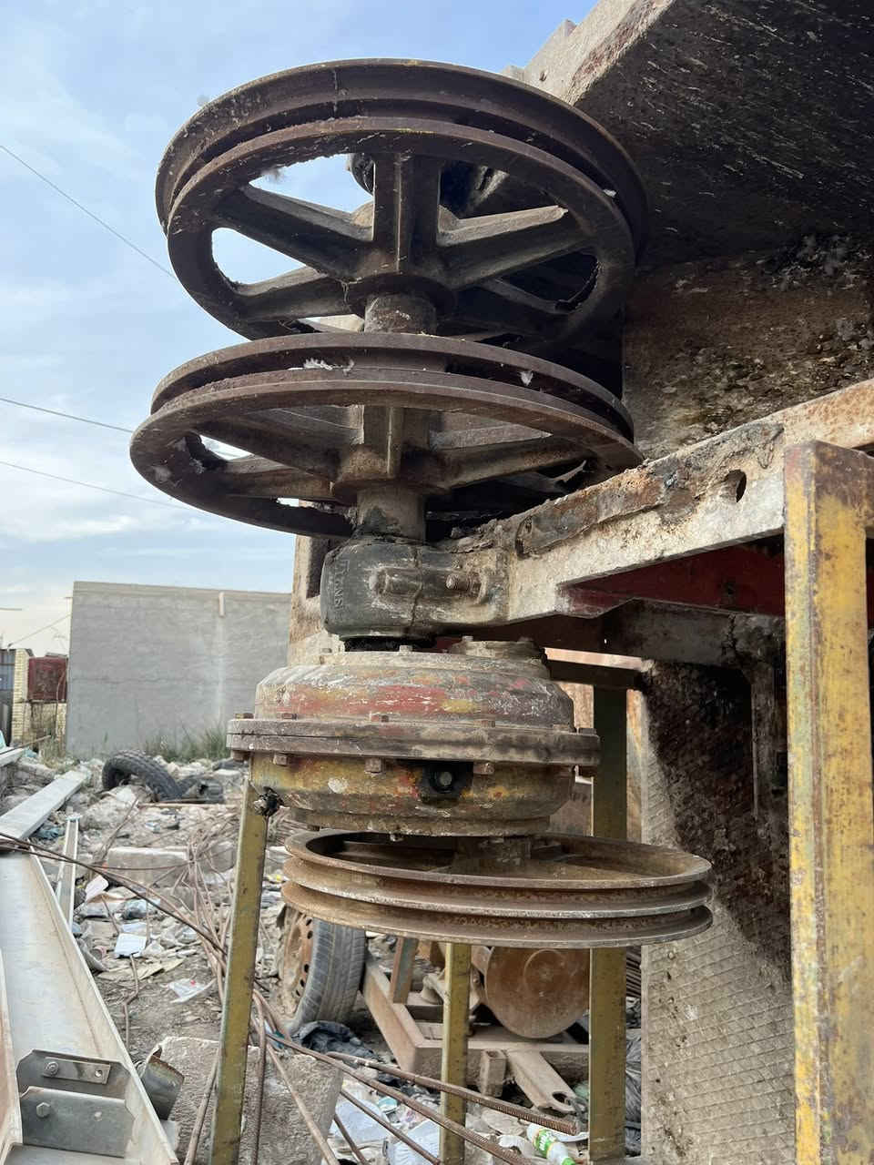 يالله كير بوكس مع القاعده مال خواشيگ كامل شغال للبيع السعر وللاستفسار اتصل ع 

‭٠٧٧٤ ٣٥٢ ٩٠٦٨‬
