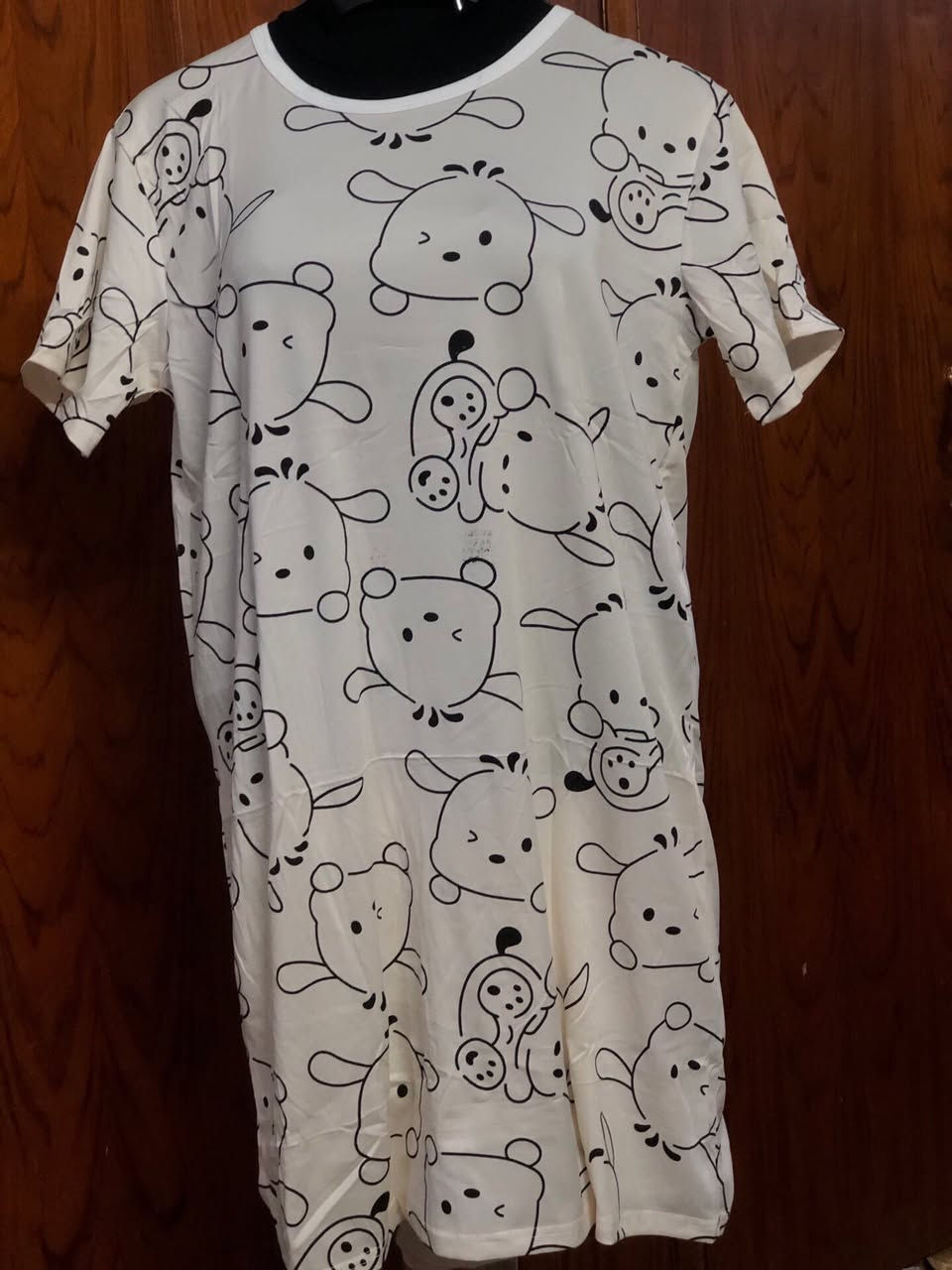 شلحات نسائية سعر القطعة 5 الف للحجز واتساب *********** متوفر موديلات بعد
