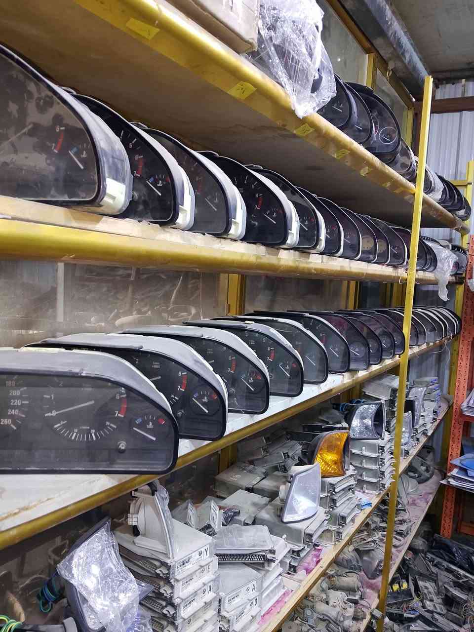 متوفر مواد BMW جميع الأحجام محلات أبو حيدر التميمي بصره الزبير شارع الشعيبه الجديد  قرب جسر سكة القطار


**إذا كنت صاحب هذا الإعلان وتريد حذفه لأي سبب، رجاءا أرسل رسالة إلى الدعم الفني**