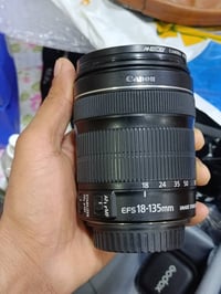 عدسة كانون 18-135 • شبه جديده • كربلاء