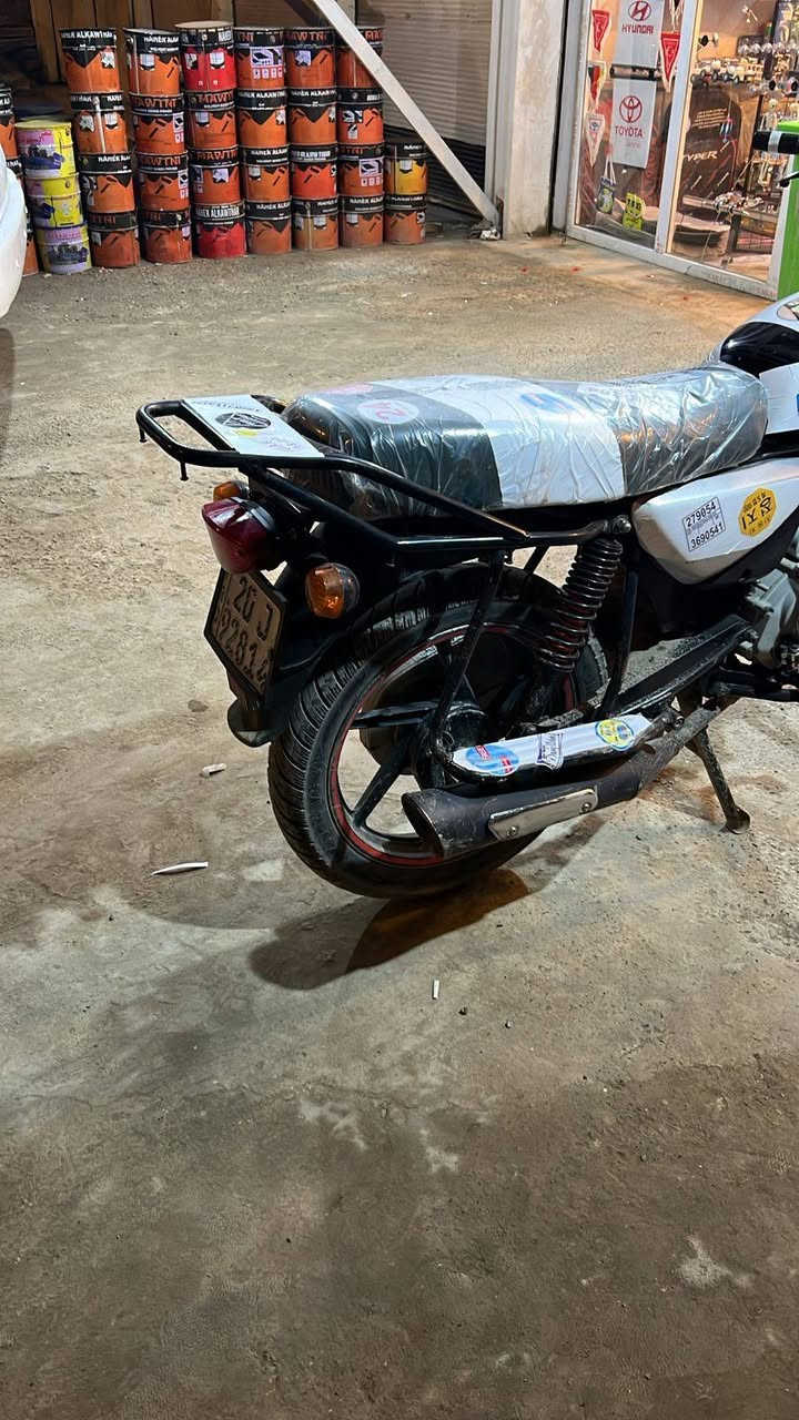 سلام عليكم شباب دراجة بوكسر 21 رقم وسنويه تحويل ثاني يوم دراجة كاملة خير من الله ما ناقصها شي شغل سويج واطلع العنوان ديالى بعقوبة سعرها 1،700 وبيها مجال للشراي.. الي مو شراي لا يتصل رجائا
***********
