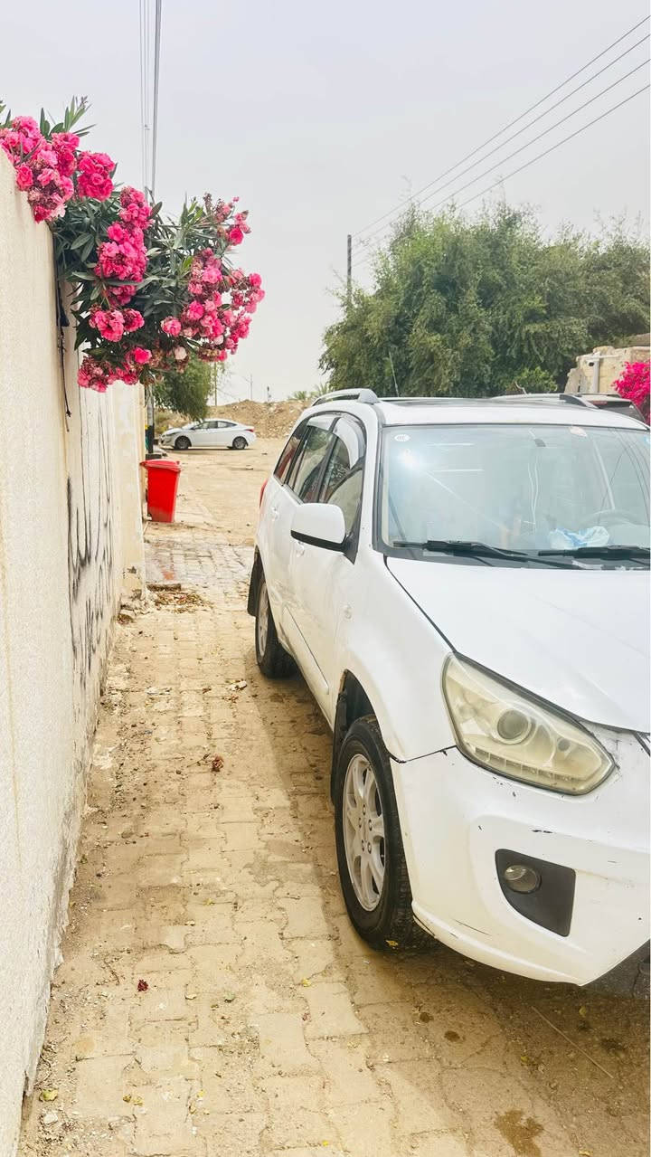 سياره شيري للبيع مكينه وكير وحداديه تخم تاير تبريدي وي سويج سياره حلوه نضيفه سياره لا تبخير لا تنقيص سعر 45وبيه ‭0770 007 0059‬ عمارة, ميسان
