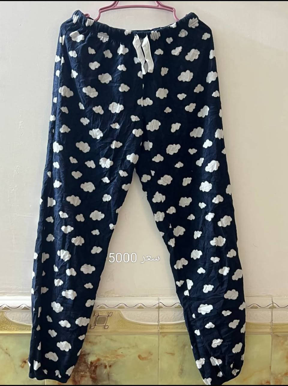 السلام عليكم
توفر عدنا ملابس رجالية نسائية وملابس اطفال باسعار جدا مناسبة للتواصل واتساب ***********
