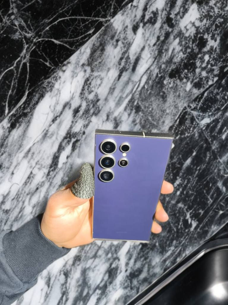 Samsung S 24 ULtra
سامسونگ اس ٢٤ الترا امريكي
مفتوح شريحه يدعم شريحه فعليه و اكثر من ٥ ايسم
نظيف نظافه 100_99℅ اخو الجديد
ذاكرة 512 g
سعر 885 غير قابل للتفاوض رجاءا بدون معامله سعر ثابت 
توصيل موجود لكن بشرط ( عموله مقدمه) لضمان حقي وحقك و يجيك تفحص على راحتك عجبك تاخذه وبالعافيه مقدما على الي راح ياخذه جهاز جبار بمعنى الكلمه واخو الجديد


**إذا كنت صاحب هذا الإعلان وتريد حذفه لأي سبب، رجاءا أرسل رسالة إلى الدعم الفني**