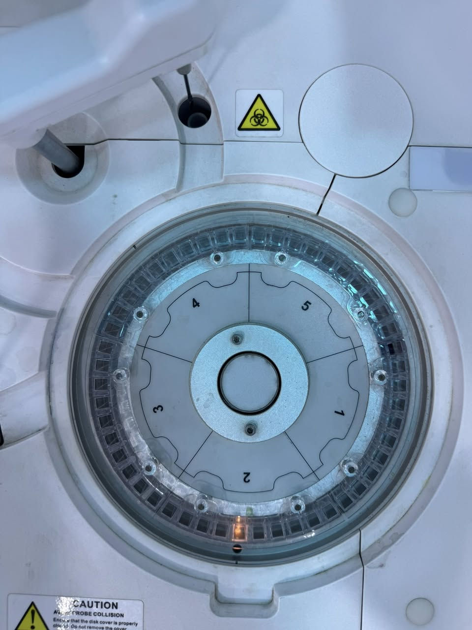 � للبيع – جهاز Fully Auto Chemistry Analyzer 🔬

📢 متوفر للبيع الآن
جهاز تحاليل كيمياء أوتوماتيكي بالكامل مستخدم 
Model: SMART 120

✅ جهاز عملي ومثالي للمختبرات والمراكز الطبية
✅ Fully Automatic – تشغيل أوتوماتيكي بالكامل
✅ أداء سريع ودقيق
✅ مناسب لإجراء فحوصات الكيمياء السريرية بكفاءة عالية
✅ تصميم حديث وسهل الاستخدام

📌 اسم الجهاز: Fully Auto Chemistry Analyzer
📌 الموديل: SMART 120

💥 فرصة ممتازة للمختبرات، المستشفيات، والمراكز الطبية
إذا كنت تبحث عن جهاز كيمياء موثوق وفعال لرفع كفاءة العمل وسرعة إنجاز التحاليل،
فإن SMART 120 هو الخيار المناسب.

📞 للبيع بسعر منافس
📩 للاستفسار عن السعر والتفاصيل يرجى التواصل على الخاص أو الاتصال مباشرة ***********
