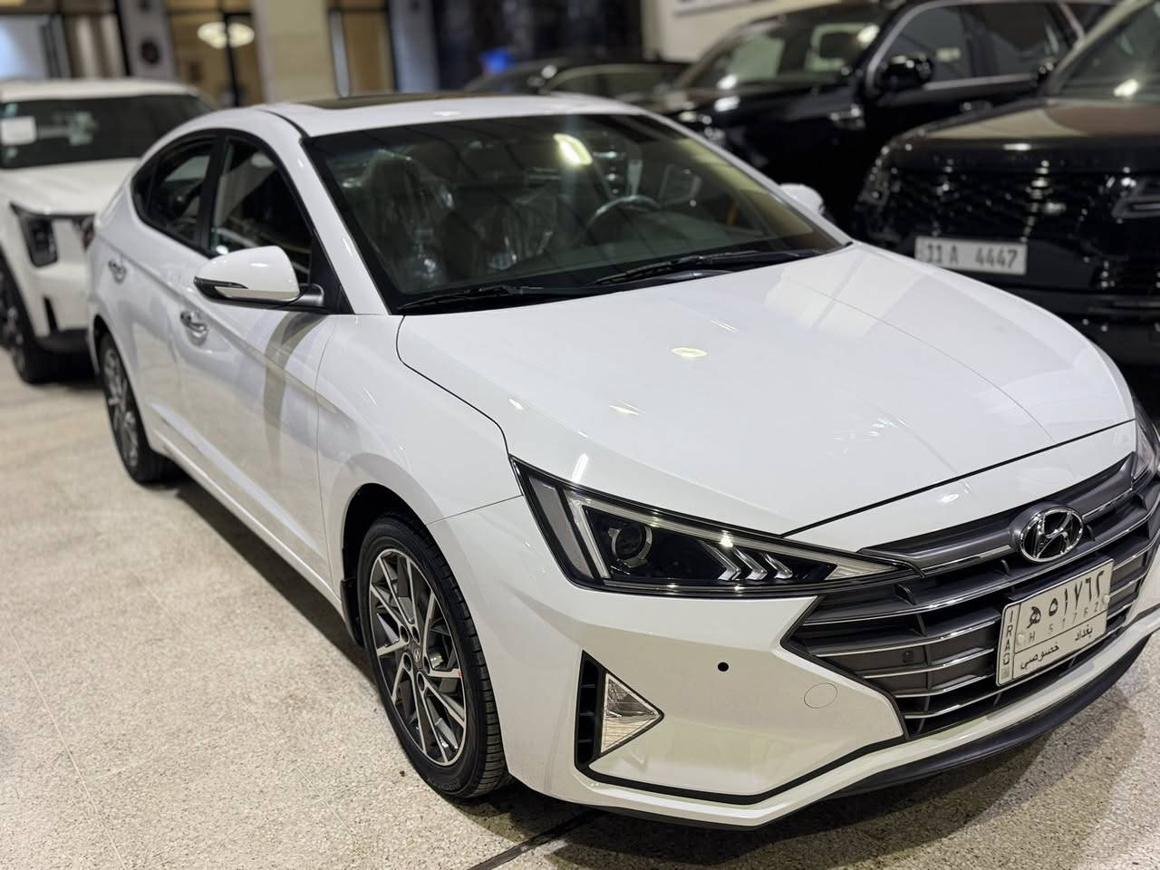 يالله 
السلام عليكم النتراى موديل ٢٠٢٠ فوللل مواصفات 
ماشيه ٣٢ حقيقي 
جديده حيلل بيها بارد بسيط بلباب الخلفي فقط 
مكاني بغداد النهضه
***********
