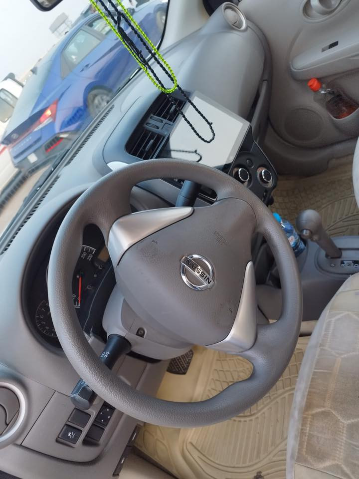 سياره نيسان سني 24 ماشيه 55. بيه بارد بلقبق البانزين
وبارد بلصفحه الثانيه 120وبيه مجال بيع مستعجل 
رقم التواصل : ***********
