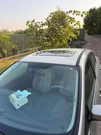 فورد فوكس اعلى فئة موديل 2018 اولا حادثها موضح بالصورة وتايرات جدد وصد...