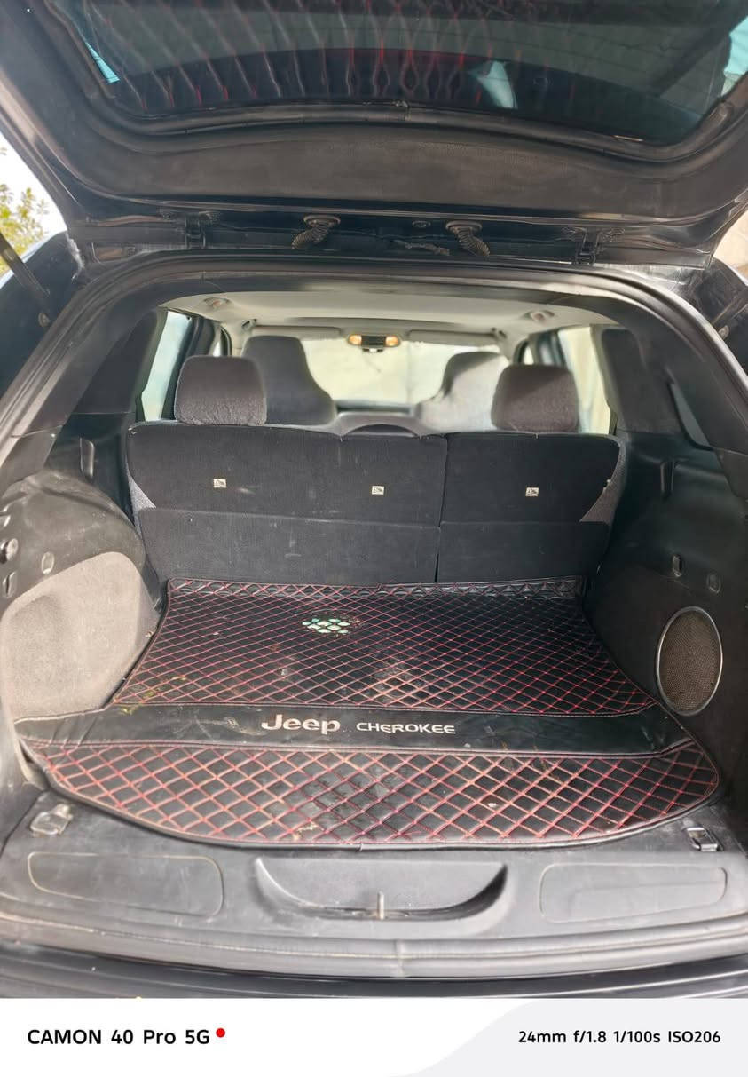 جيب أمريكي 12 حادث جنطه بارد فور ويل مكينه 3600 لاريدو فتحه سياره جديده بأسمي بغداد للاستفسار اكثر *********** واتس اب
