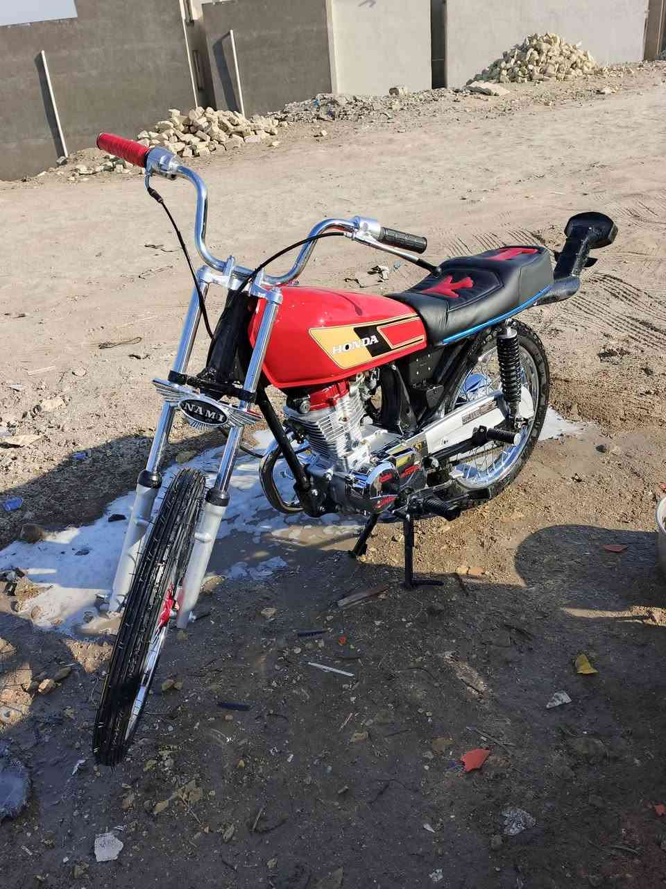 دراجه البيع نامه الاستفسار خاص وهاذه رقم *********** بيه وتساب سعر 700 بيه مجال مكان ناصريه مركز
