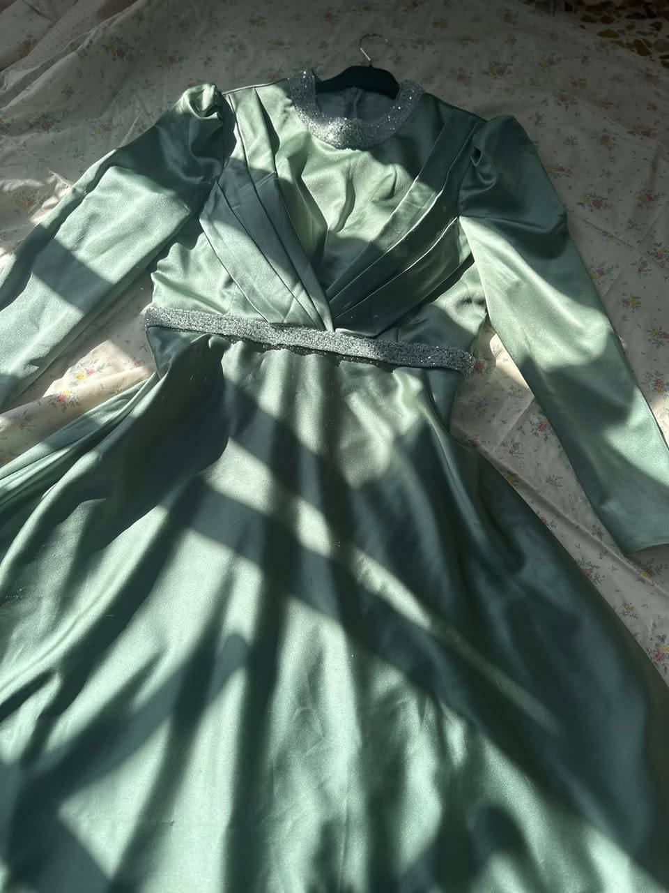 فستان للبيع ملبوس مره فقط قياس ٤٤
يوجد توصيل


**إذا كنت صاحب هذا الإعلان وتريد حذفه لأي سبب، رجاءا أرسل رسالة إلى الدعم الفني**