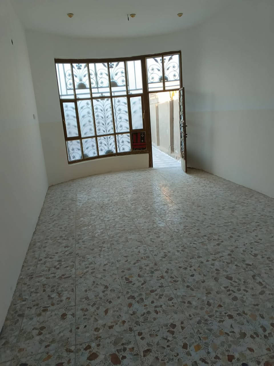 السلام عليكم
بيت للايجار 
للاستفسار: ***********
