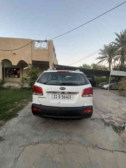السلام عليكم 
السورنتو موديل 12 خليجي 

السياره جاهزه من كل النواحي 

مكينه كير تبريد تخم تاير صدر حداديه 

خير من الله بيه صبغ شويه من جملاغ فقط 

الباقي كفاله عامه السياره مال بيت 4سلندر 

7راكب 3قطع تبريد داخل صاج حساسات 

مري شفط اشاير بل مري مكان بغداد 

السعر 147وبيه مجال حك الجيه 

كورك متوفر وتساب 

***********

***********
