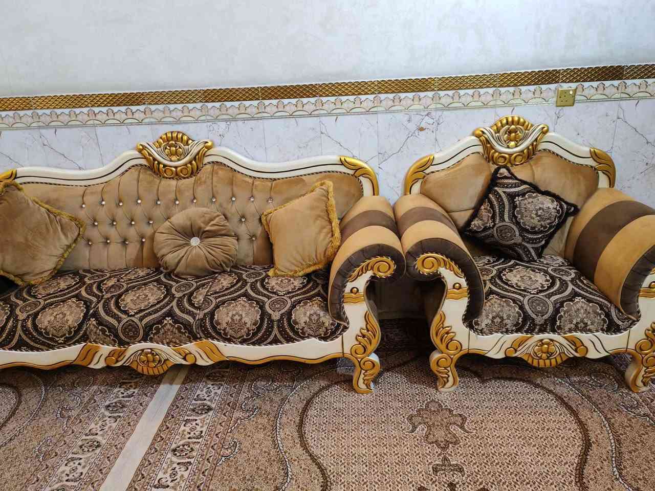 تخم ١٠ مقاعد ب٥٠٠


**إذا كنت صاحب هذا الإعلان وتريد حذفه لأي سبب، رجاءا أرسل رسالة إلى الدعم الفني**