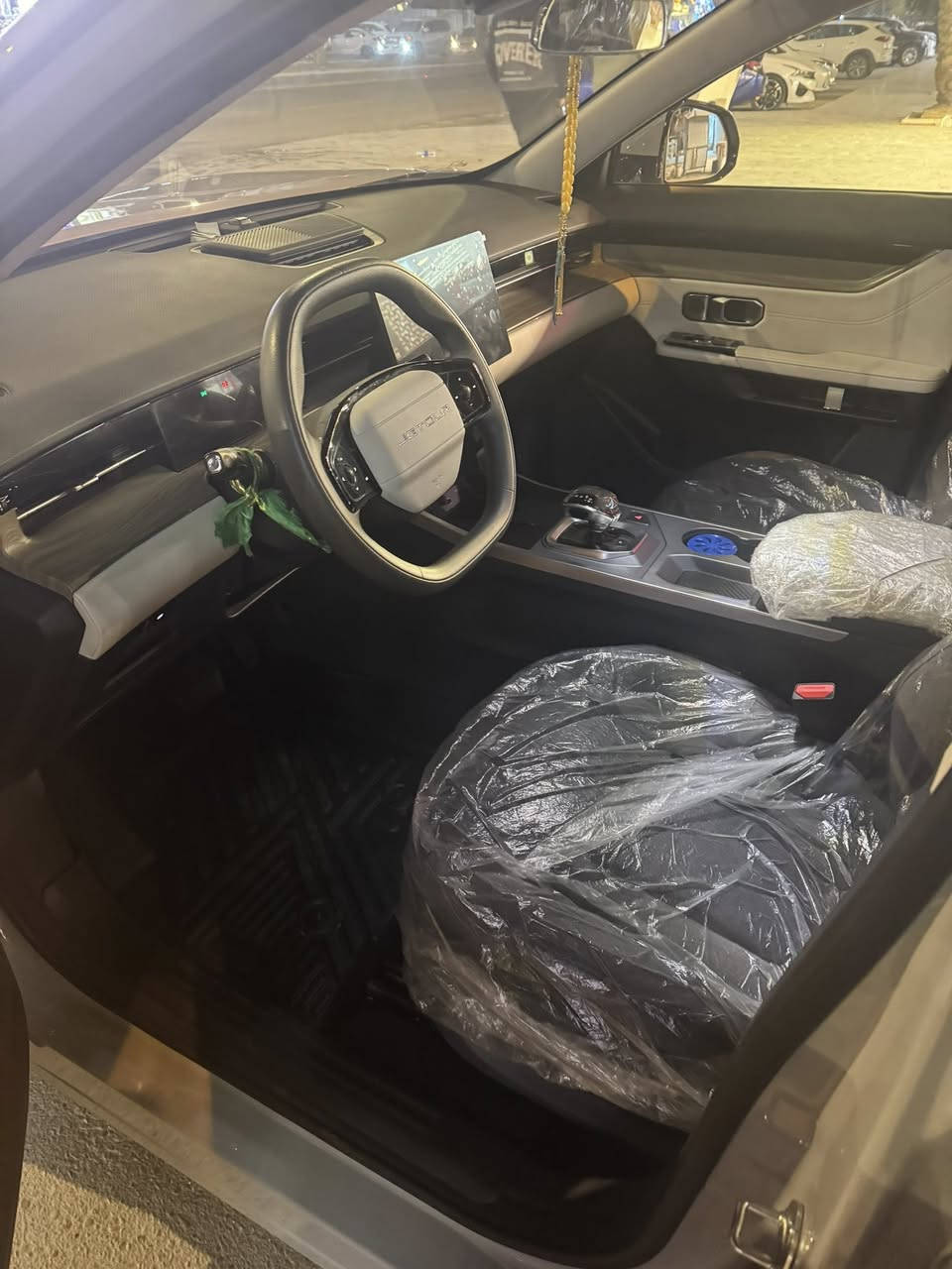 ‏جيتار داش 2026  سيارة فول من عدن بانوراما. السيارة فول مقفولة كيلومتر 66 أختي الزيرو
‏جيتار داش 2026  سيارة فول من عدن بانوراما. السيارة فول مقفولة كيلومتر 66 أختي الزيرو￼(***********)
