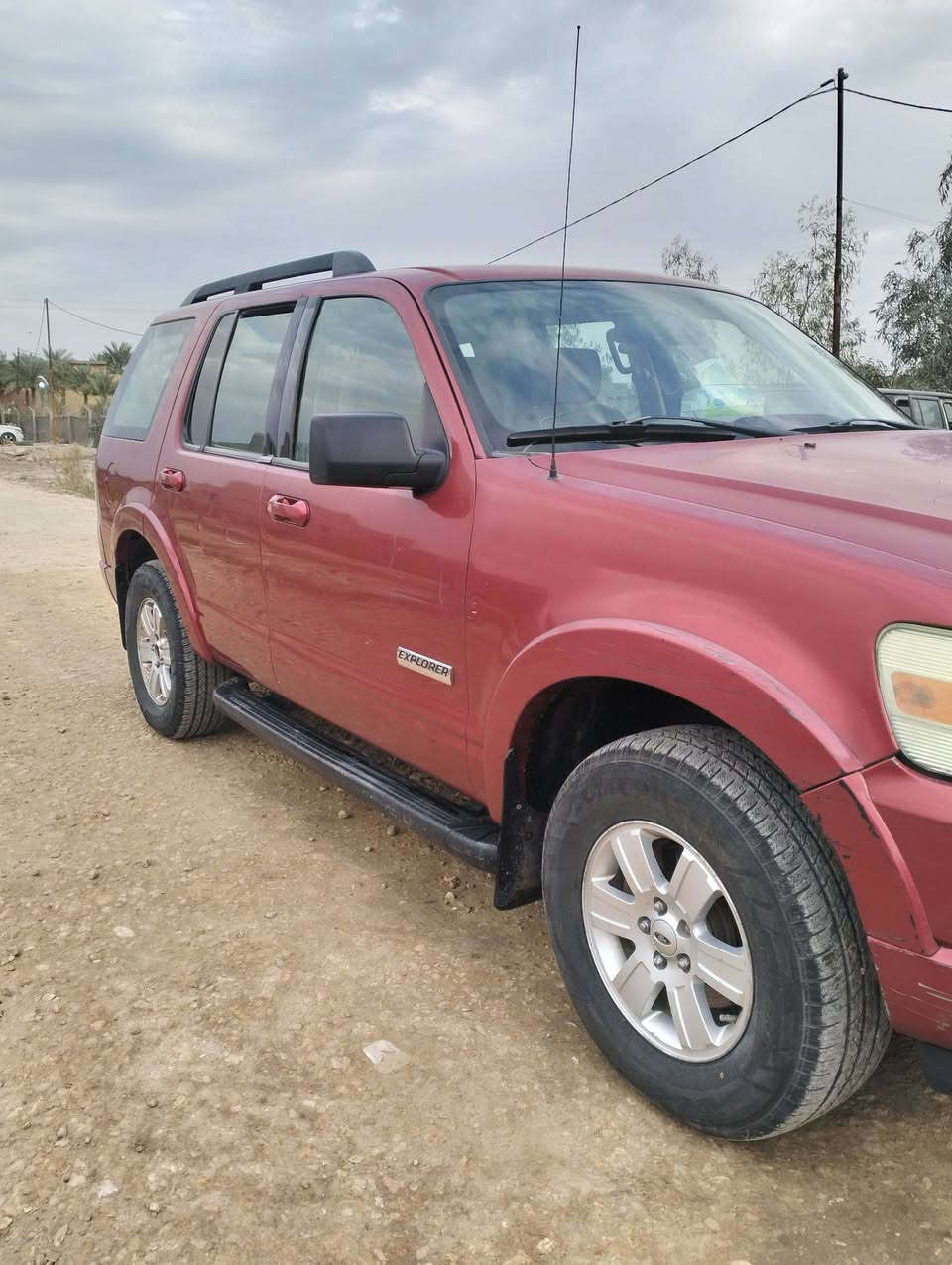 فورد اكسبلورر (2008) جاهزة

امريكي كلين مابيه ضربه 

ما بيه قطه صبغ بيه فقط طخات بسيطه

مري كهرباء

كير ومحرك جديدات

تخم تاير جديد

دوسات جديدات

تدفئه تشتغل

تبريد نقصه غاز فقط

بيه كامره

رقم اربيل

السعر 62قفل قفل بيع مستعجل بدون مراوس  كلش هواي نزلت من سعره الي يريده اني خادم 

🟥 

مكاني: بابل حله

للتواصل:***********
