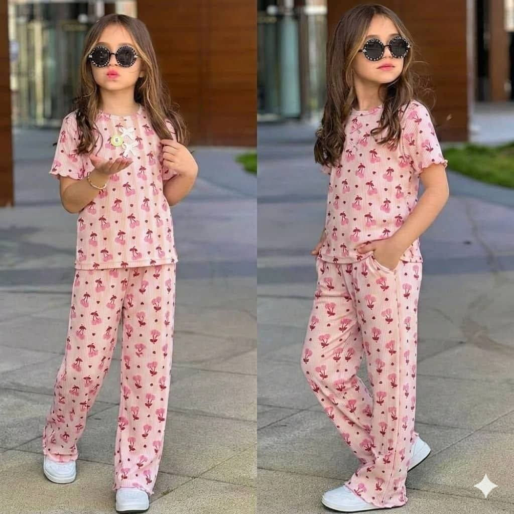 سوت  بناتي 
قماش قطن فول ليكرا
قياسات من 3 الى 10سنةالدرزن 12قطعة بسعر  50 ألف 

👇👇
فحص قطعة واحدة للموديل الواحد بوجودالمندوب أي اختلاف بالطلب أرفض بوجود المندوب فقط 
بعد مغادرة المندوب لايوجد ترجيع ولاتبديل 👍👍👍


**إذا كنت صاحب هذا الإعلان وتريد حذفه لأي سبب، رجاءا أرسل رسالة إلى الدعم الفني**