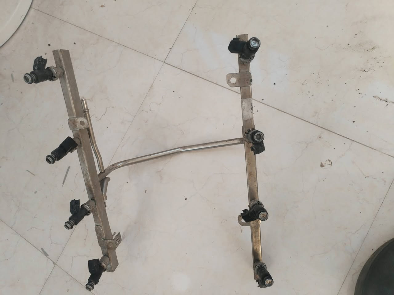 عبارات تاهو مديل 12  نوزلات تخم جهاز إنذار وصافره وشمسيات لبيع كلهن مكاني كربلاء ***********
