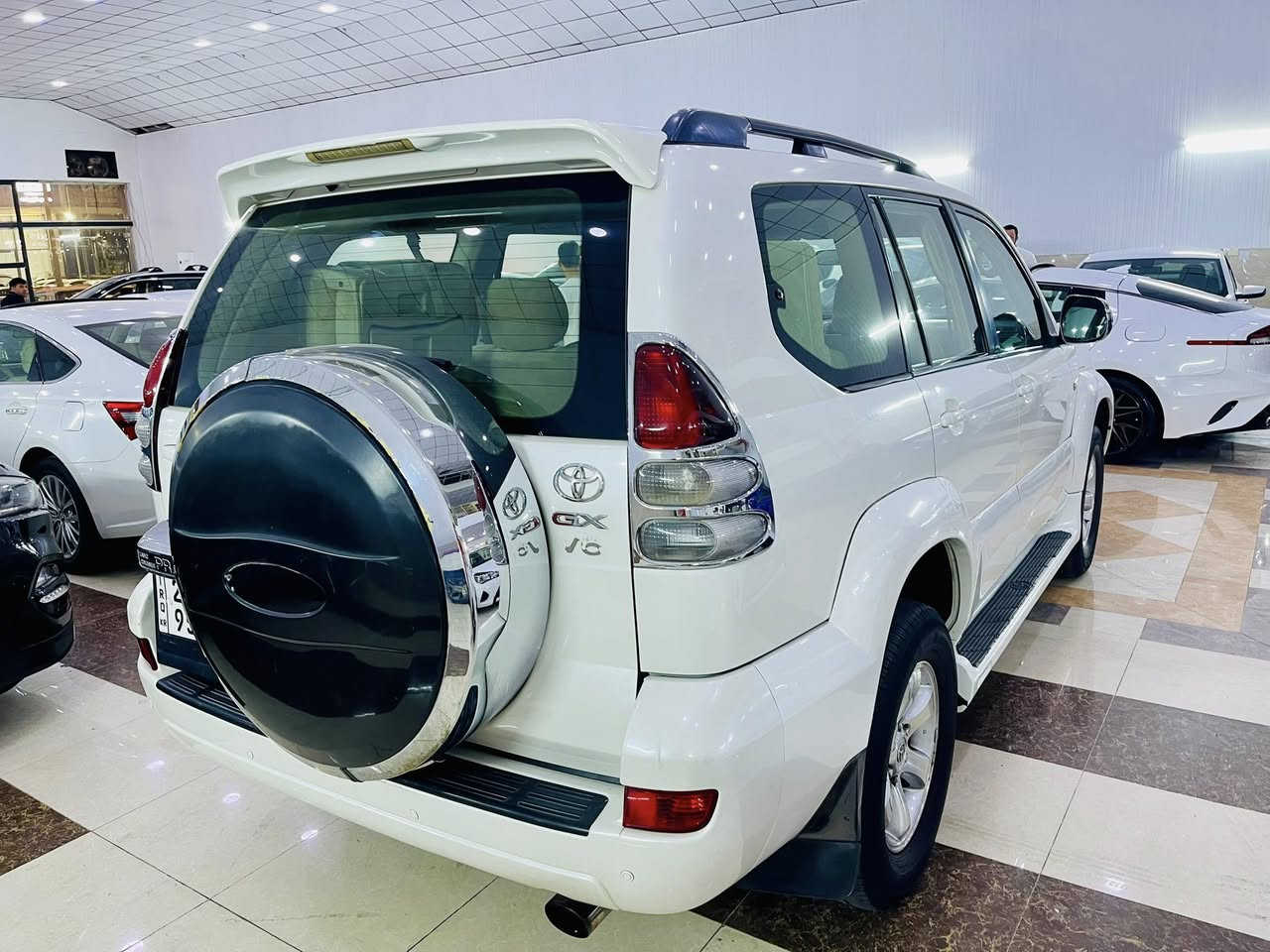Prado 2008 مكفولة بدون صبوغ 4 سلندر عنوان أربيل 
***********
وتسأب
