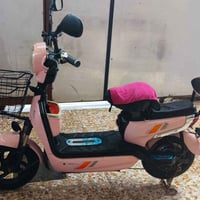 دراجه شحن حجم14 سرعه30 سعره 250 بيها مجال بسيط 07873731981