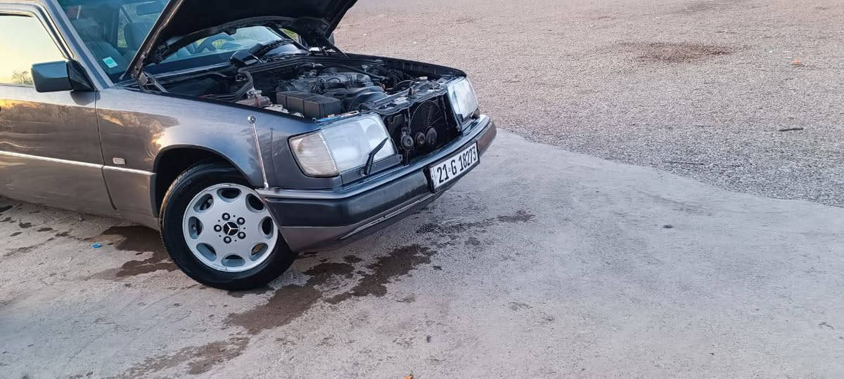 سلام عليكم مارسيدس بيبي 94 اصل مكفوله ضربه واخياس مصبوغه الجماليه رقم سليمانيه دوالي سنويه 30 مكينه وكير 3000 تبريد تدفه كلهه شغاله مابيهه نقص برغي جام كهربائي AbSش شغال اريل كهربائي أمامي خلفي سنتر لك شغال كلهه على الابلاد مكاني ديالى حمرين سعره 65 وبيهه مجال ***********
