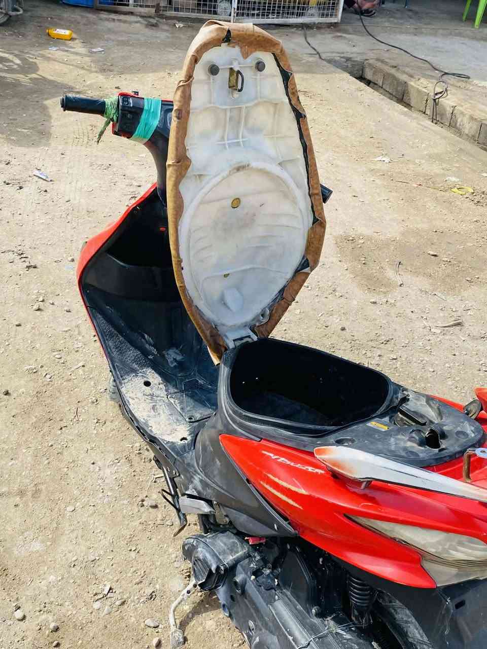 سلام عليكم  درجه   لبيع سعر 200 ***********
