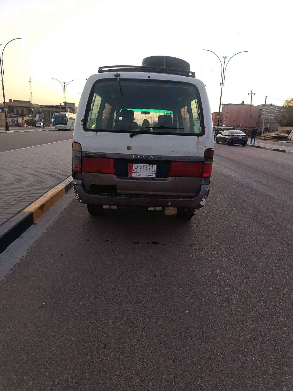 السلام عليكم كيه هايسا مديل 93 السياره مكينه وكير حداديه تخم تاير اكسل كله جديد كهربايات كله شغاله رعايه موجود ملاحضه السياره بدون كشنات السعر 22 العنوان البصره حي الحسين الهاتف *********** البصرة, العراق
