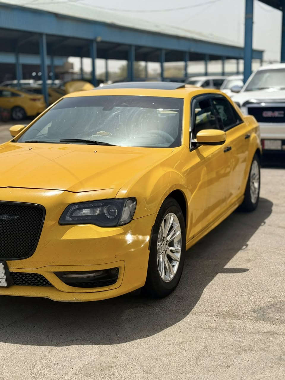 🚘 كرايسلر أوبام2018 – S300 فول
للبيع مرواس

مكفولة 

✨ مواصفات فول كاملة + بانوراما + جلد

المواصفات الرئيسية:

🔻محرك  6 سلندر – 3600cc

كير ماوس

 تشغيل عن بُعد

🔻+ شفتات ستيرن

🔻سقف بانوراما

🔻مقاعد جلد

🔻مقاعد أمامية كهربائية

 وتدفئة للمقاعد

🔻3 كشنات خزن

🔻كاميرات + شاشة كبيرة أندرويد

🔻مراية داخلية تعتيم ذاتي

🔻زنون

🔻ويل 18

🔻دمّام بالصندوق

===============

السعر (185$ )

📞 للاستفسار واتساب او اتصال 

***********
