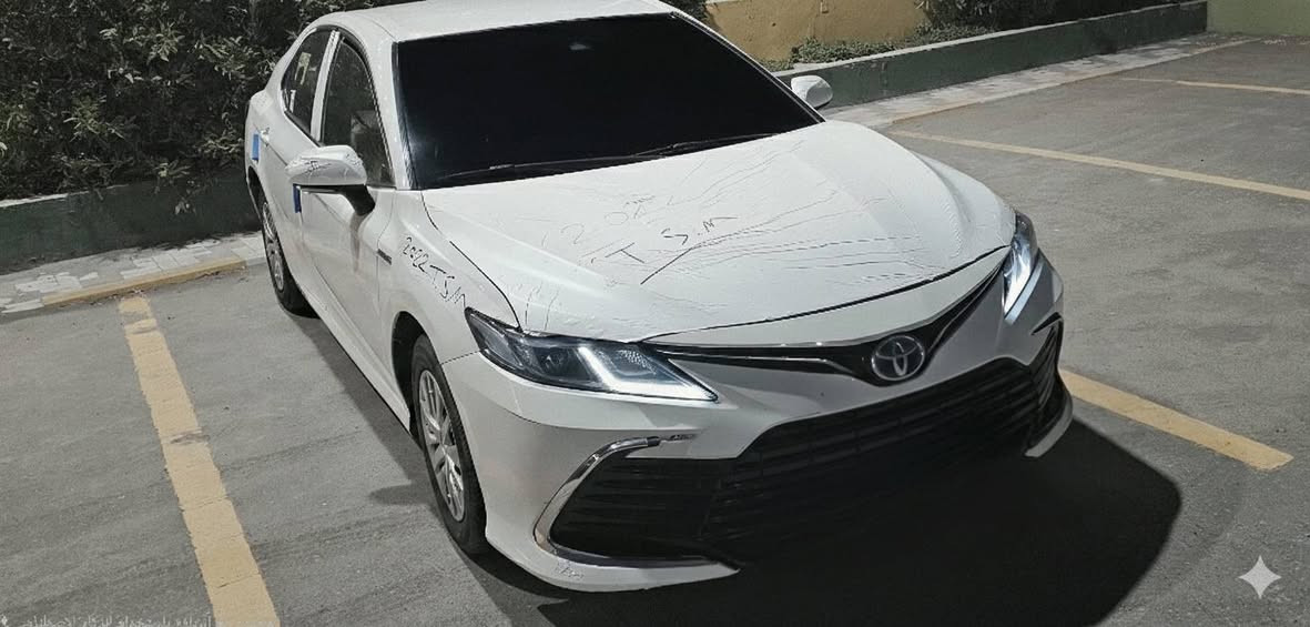 تكسي مطار
كامري 2022 السياره خليجيه
حادثه جاملغ فقط بدون دواخل
اللون ابيض الاصلي ومصبوغه نفس اللون بدون قماره 
سياره مكينه كير هايبرد كلن نضيفات 
رقم بغداد 
السعر  135 وبيه مجال جدا بسيط 
السياره كلش حلوه ونصبته 
مكاني بابل 
هـ ***********
