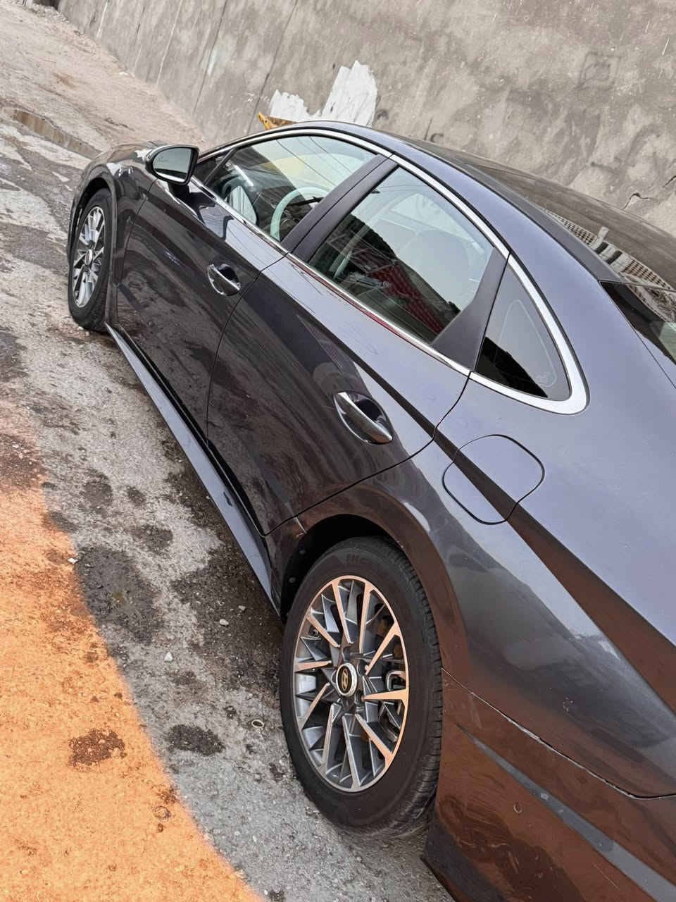 سوناتا موديل ٢٠ لمتدد فول بس بند ومدكر خلفي السعر ١٥٨ وبيها مجال قليل ***********
