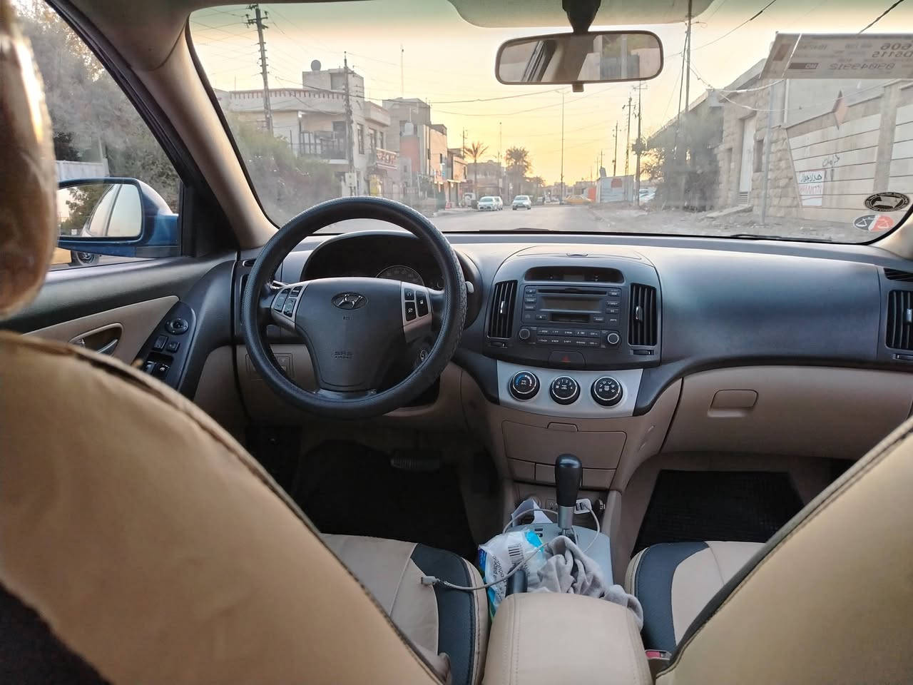 السلام عليكم سيارة النترا موديل 2008 هزه وأرقام جديده مكفوله كفاله عامه من الضربه ماشيه 160 حقيقي سياره بيها جراد وبيها فتح أبواب والأبواب القديمه موجوده بدون ضرر والسياره استخدام شخصي إلى الآن جرس السرعه شغال سياره جاهزه من كلشي حداديه تخم تاير جديد دوشمه جديده ترايها زيرو اي نقص مبيها
السعر 95 بيها مجال بسيط
مكاني السيديه
***********
