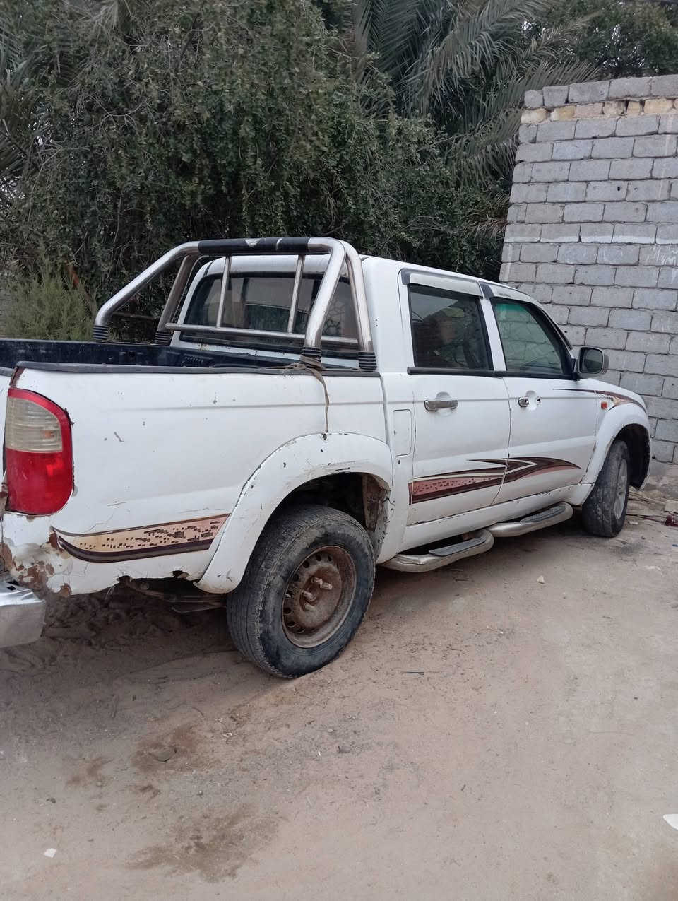 السلام عليكم للبيع موديل 13بيهه خربطه بالكهرباء مالتهه السعر 3مليون او بيهه مجال الرقم ***********
