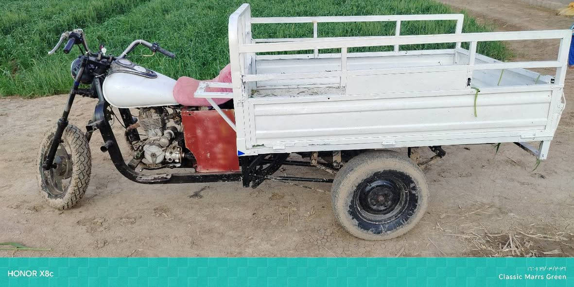 ستوته للبيع كلك كلك محرك  شاصي بدي مكفول  تخم تاير كهربايئات سويج هورن  لايت نكره سلف ماتصرف عليها ربع الشراي يتصل المكان  واسط الشحيميه السعر 650 وبيها مجال

***********
