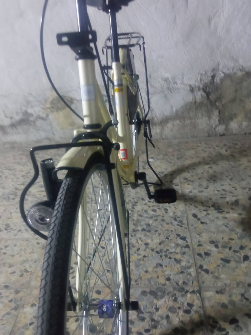 للبيع صارله يومين من كرار أبو النقاش يلي يريده يجي ع خاص


**إذا كنت صاحب هذا الإعلان وتريد حذفه لأي سبب، رجاءا أرسل رسالة إلى الدعم الفني**