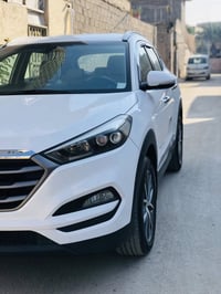 توسان 2016 خليجي مكينه 2000 دوش  ماشيه 140  بغداد بسمي  كير مكينه مكفو...