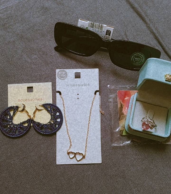 السلام عليكم 
عرض اليوم داخل داخل الصوره ب 10 فقط


**إذا كنت صاحب هذا الإعلان وتريد حذفه لأي سبب، رجاءا أرسل رسالة إلى الدعم الفني**