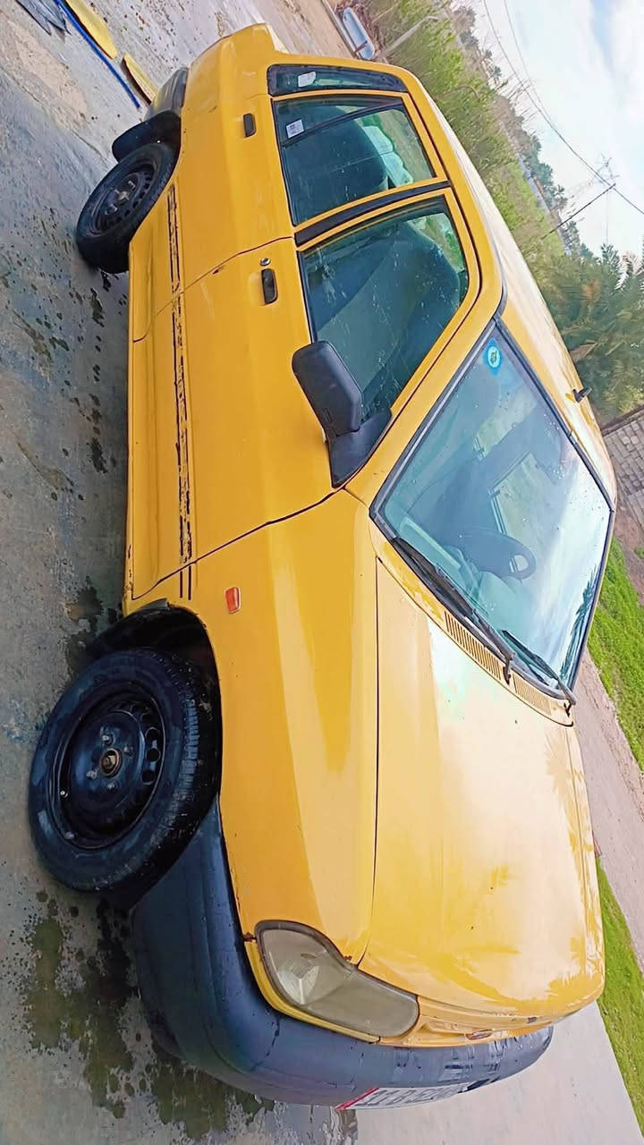 السلام عليكم سايبه موديل 2012للبيع مكينه كير خير من الله كهربائيات كلها شغله تخم تاير جديد شواصي مكفوله هيئه وغرامات مصفره وسياره بسمي تحويل ثاني يوم سياره خير من الله وجهازه متصرف عليها ربع  السعر27وبيها مجال ***********
***********
