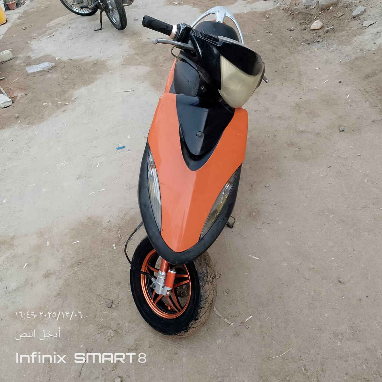 السلام عليكم ماكس عدله مجفت مره وحده سعره 350وبيه مجال
0784 718 3774
