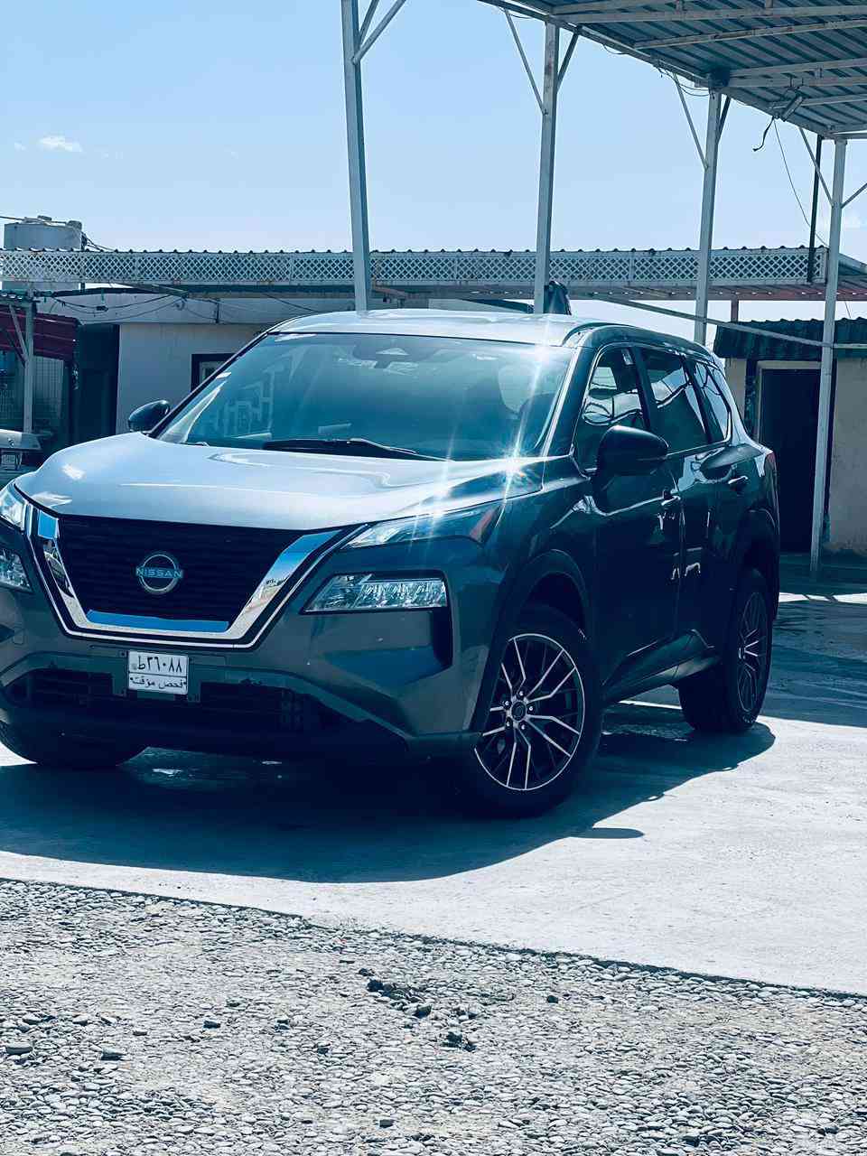 نيسان روج موديل 23 SV
بيها قطع ابيع حزام 
السعر 110 وبيها شويه مجال 
مكاني صلاح الدين قضاء الشرقاط 
***********
