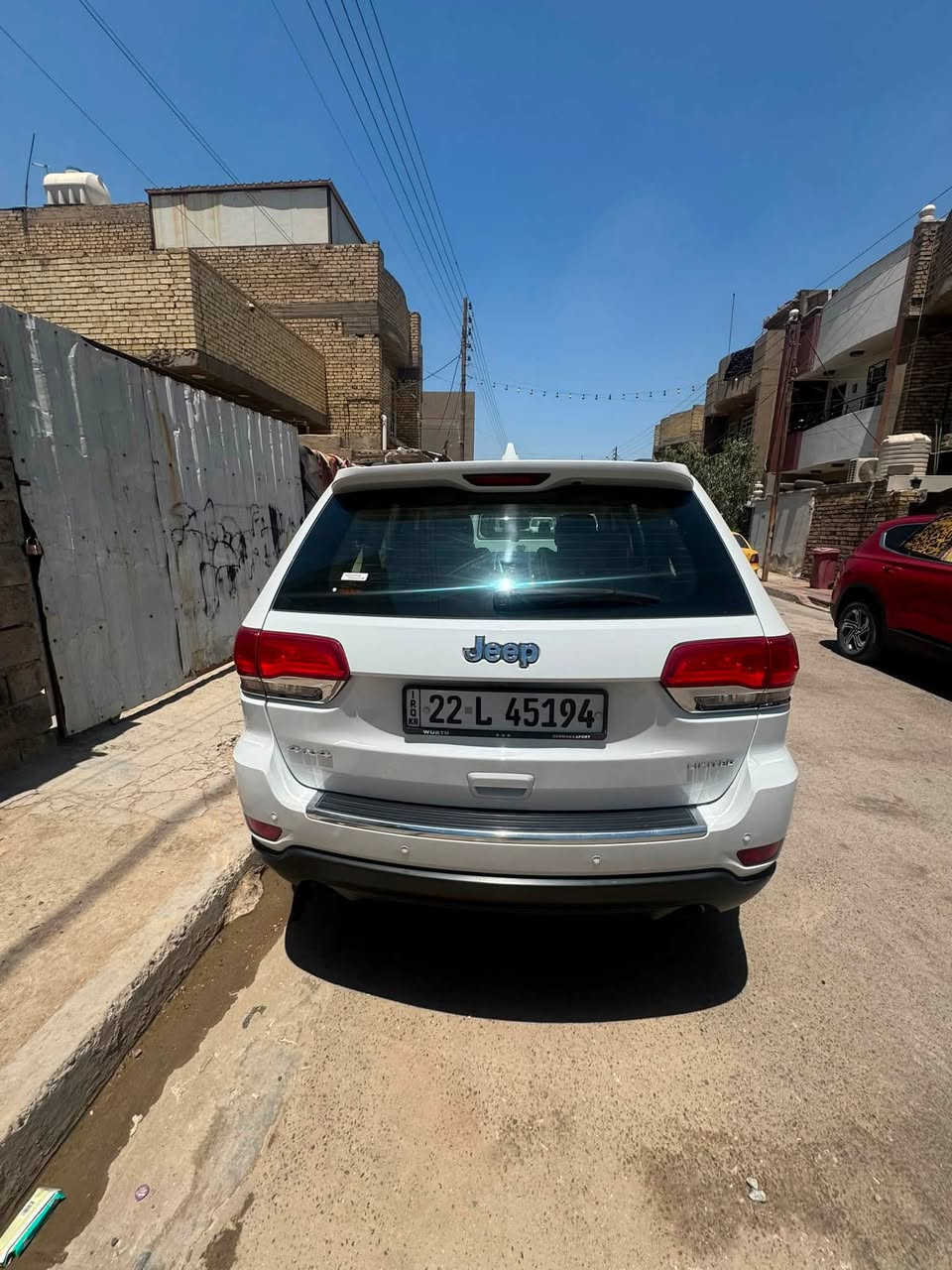 جيب كراند شيروكي مديل 18 خليجي لمتتد بلاص فول هاذ سونر مالتهه موضح ب صور سعر 190
***********
