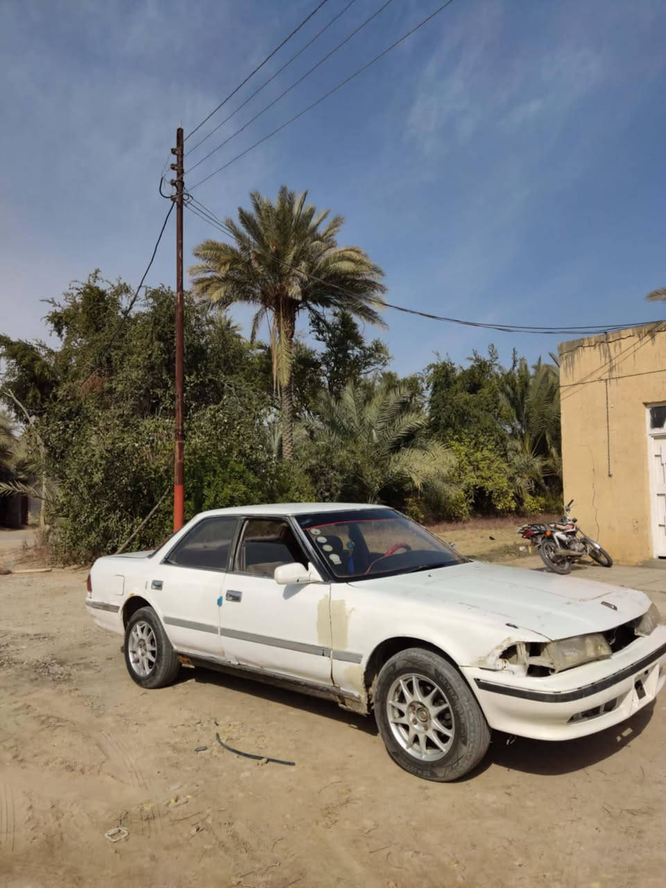 سياره مارك عضم مديل 1991
مكفوله من كصة جنطه وقماره ونقل جثه وكير ومحرك سنويه صاقطه 8 تشهر وعليه غرامات ٢٠٠ الف سعر 28 وبيه مجال لشراي المكان الديوانيه قضاء غماس الاستفسار عله الرقم ***********
