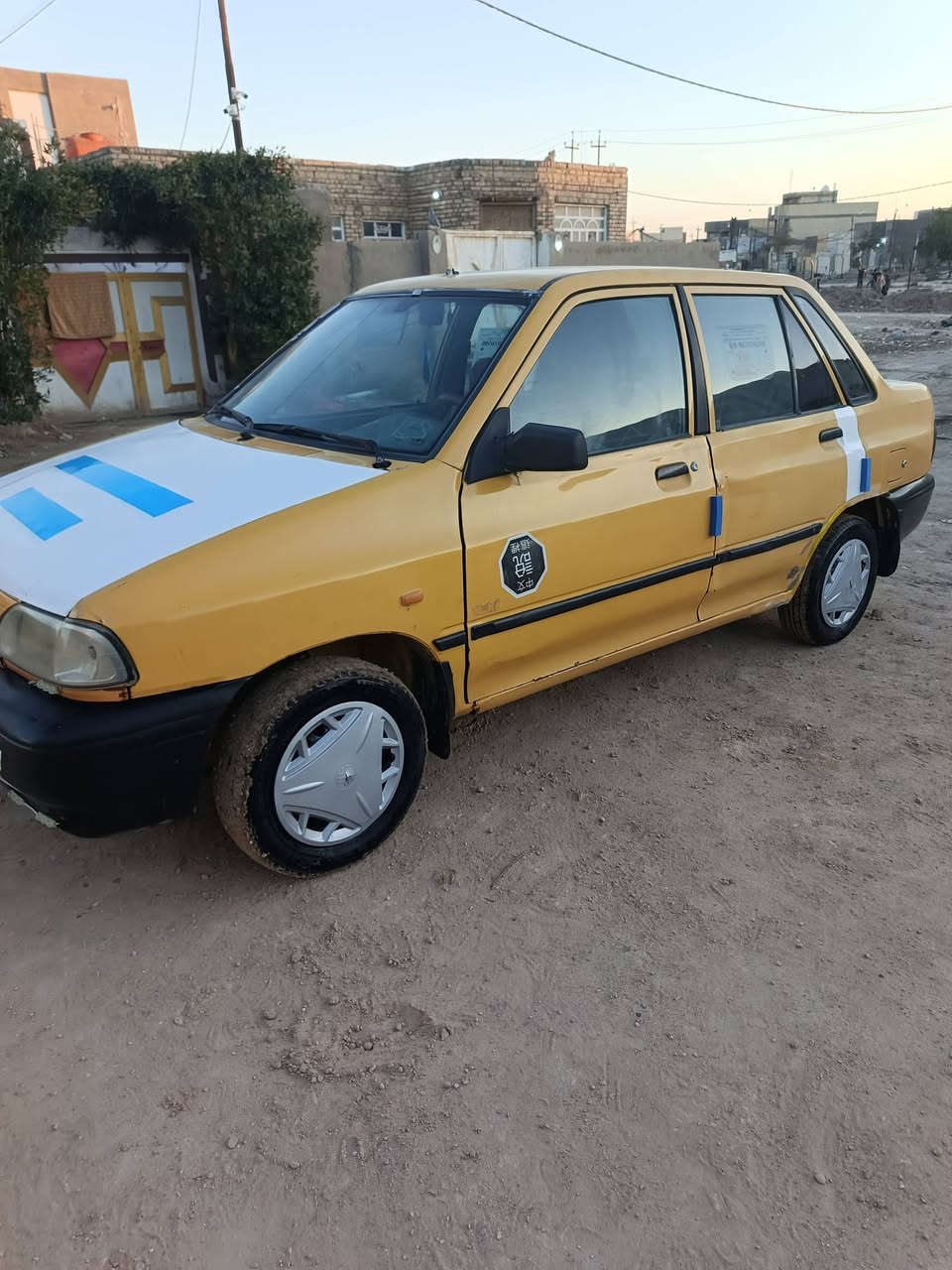 السلام عليكم سايبه للبيع ١١رقم بغداد مالك بل نجف مشروع وطني مداور بل نجف مكفوله من الضربه كيرو محرك وحداديه شرط شواصي جدد كهربايات كله شغاله السياره جديده وجاهزه ماتخسر عليه ربع مكان السياره بل نجف ‏‪السعر 20 و بيه مجال الرقم ***********
