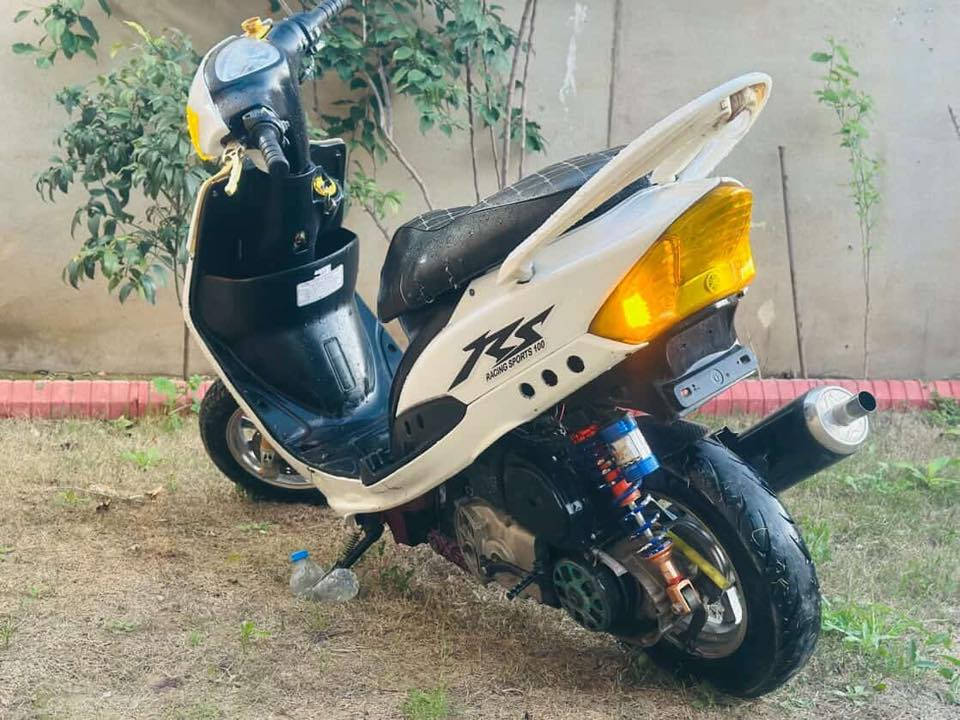 دراجة للبيع اتصال ‭ ٠٧٧٣ ٧٦٩ ١٧٢٦‬
