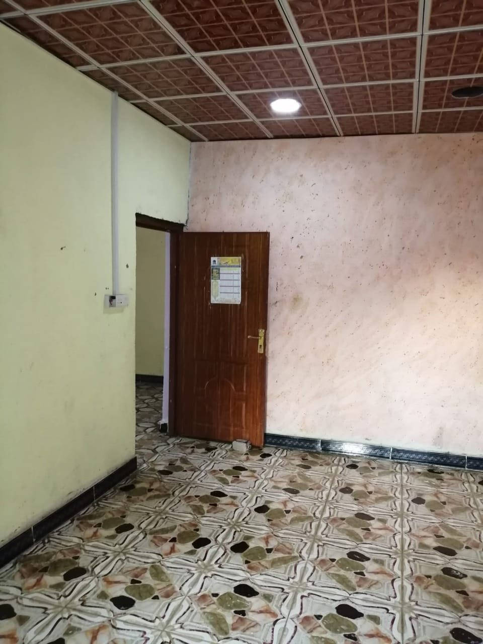 دار طابو  زراعي ملك صرف باسم عراقي مساحه 184 متر ركن شارع تبليط منطقه راقيه الوسطي قرب مدرسه تدمر سوك قريب و مستشفى ومدارس  بناء حديث سعر 45 مليون للاستفسار ***********
