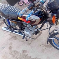 سيفان البيع رقم صاحب لدراجه ٠٧٧٠٥١٣٣٧٩٥ مكلف بل نشر