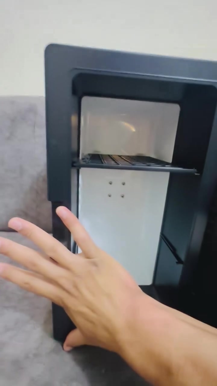 ثلاجة مكتبية نقص محولة ، 35 الف


**إذا كنت صاحب هذا الإعلان وتريد حذفه لأي سبب، رجاءا أرسل رسالة إلى الدعم الفني**