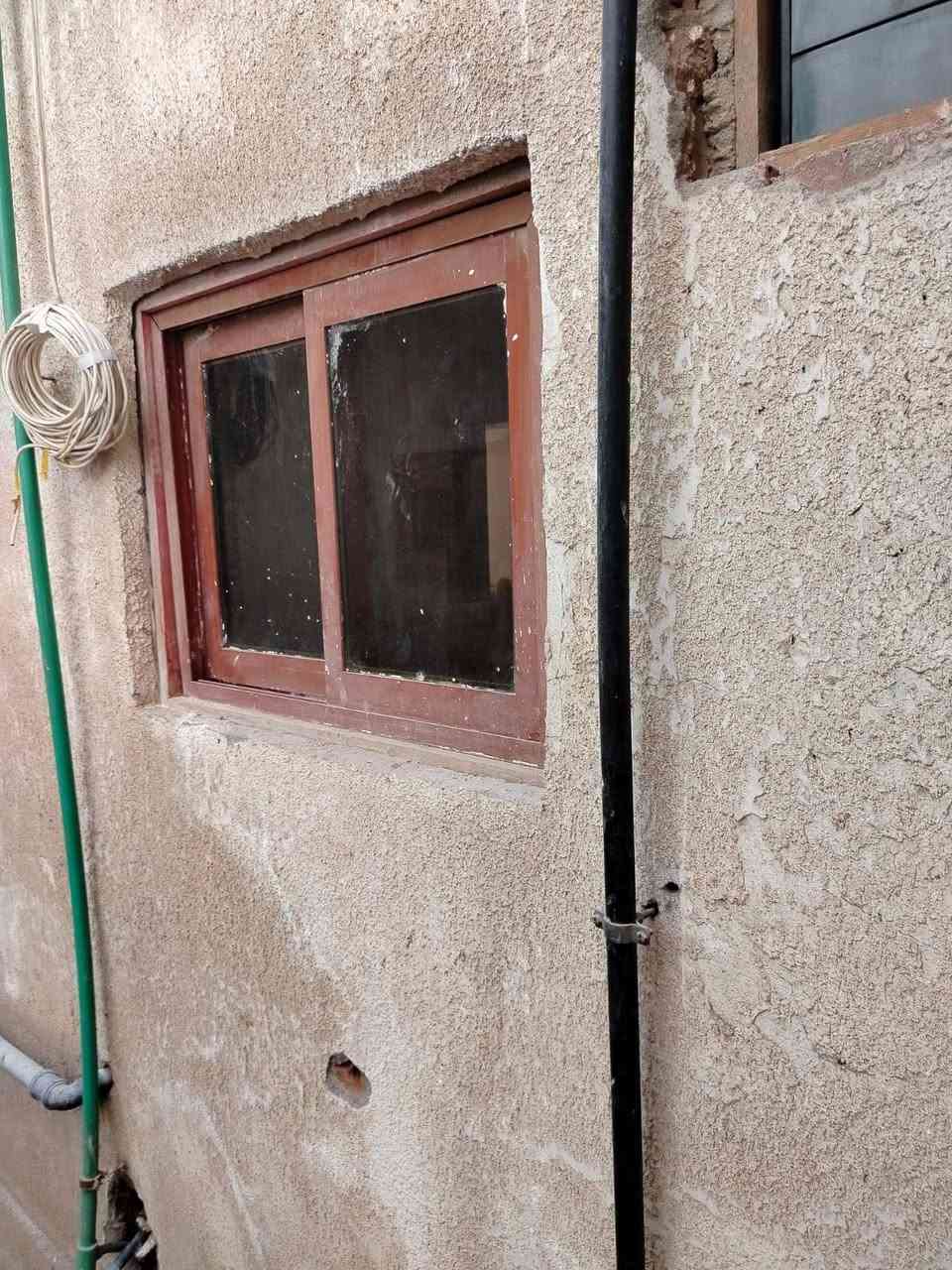 موجود أبواب وشبابيك مستعمله وجديدة للبيع بسعر مناسب


**إذا كنت صاحب هذا الإعلان وتريد حذفه لأي سبب، رجاءا أرسل رسالة إلى الدعم الفني**