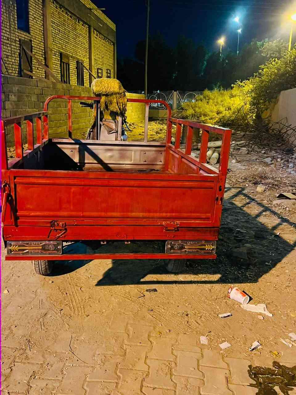 السلام وعليكم موجود ستتوته للبيع موديل 13 ستوته أوراق البصرة قضاء الدير ***********
